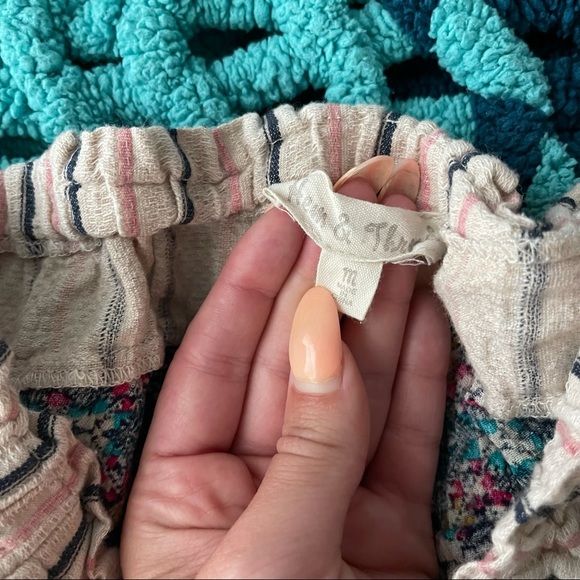 Bohemian Shorts - Picture 3 of 4